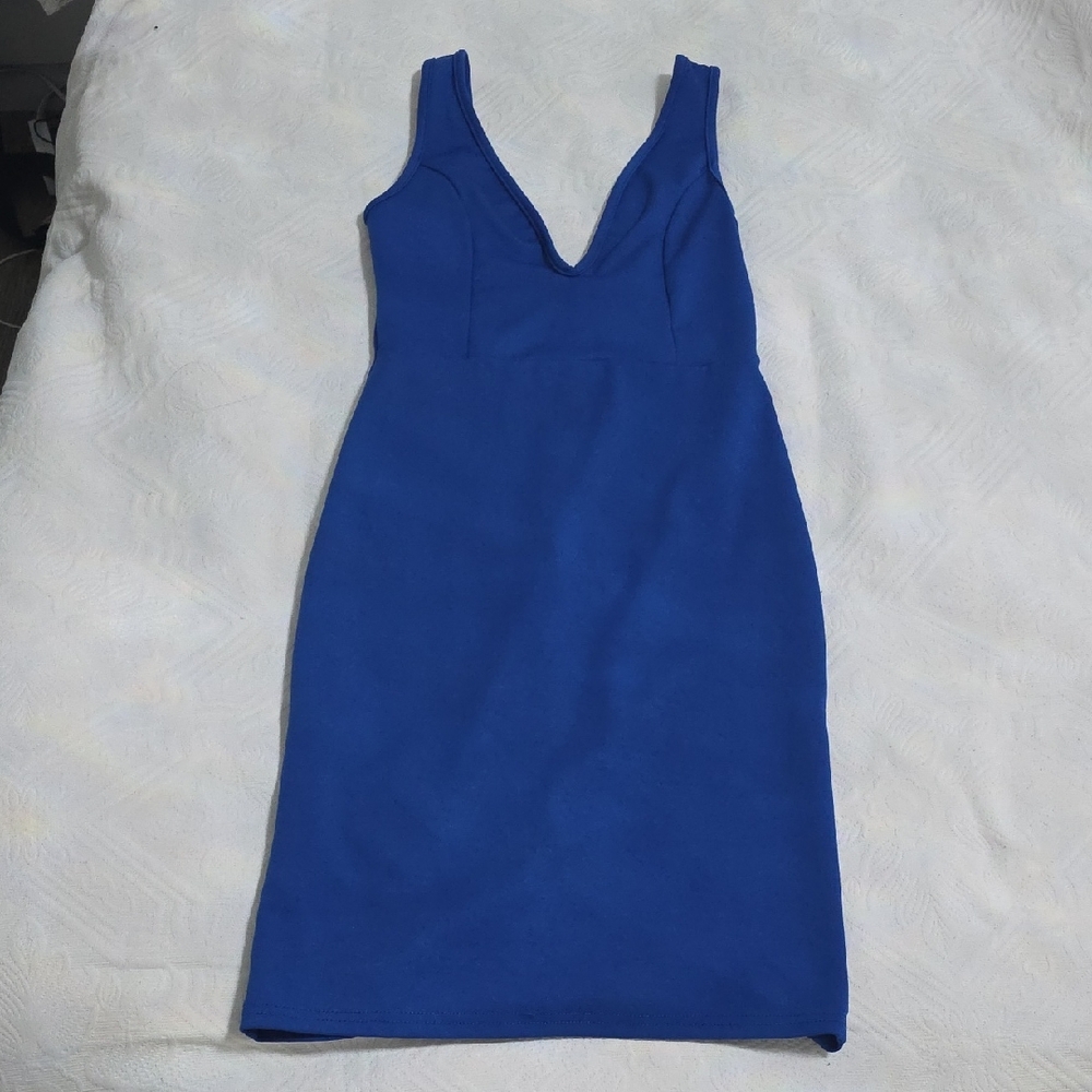 Elegant Blue Sleeveless Dress